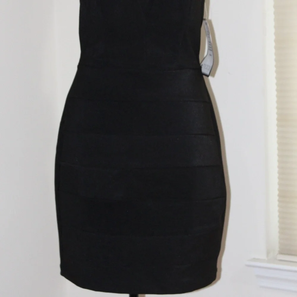 Emerald Sundae, body con strapless black dress. Large.....